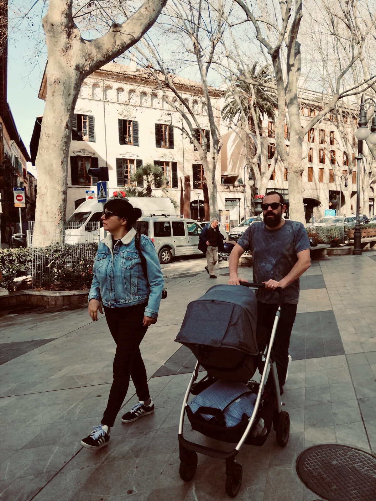 5d962d07-3e3e-4cbf-b083-dae0b13ab187