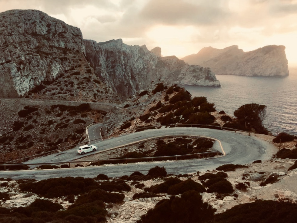 db6412dc-1248-4edb-9d5a-133163ada64b